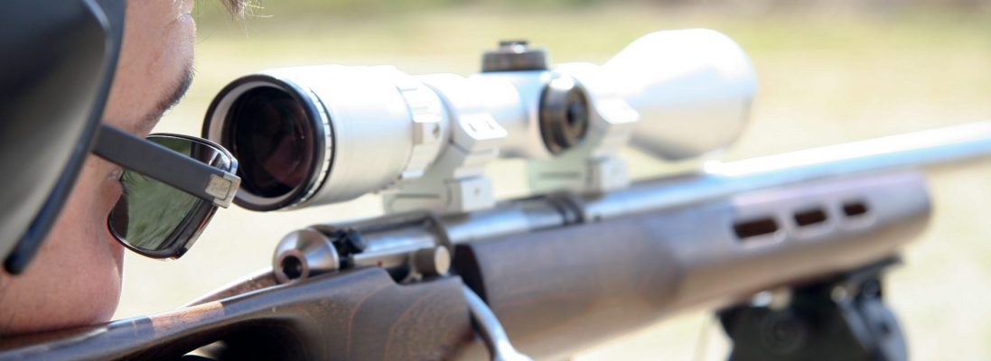 adjust a rifle scope