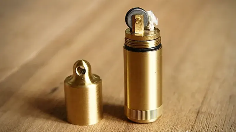 Capsule Lighter